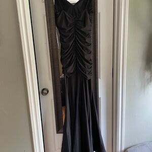 B Darlin Elegant Black Ruched Gown Size 13/14 Worn Once, Perfect Condition